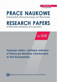 The cover of the book titled: Prace Naukowe Uniwersytetu Ekonomicznego we Wrocławiu nr 438. Sytuacja rodzin i polityka rodzinna w Polsce po dekadzie członkostwa w Unii Europejskiej