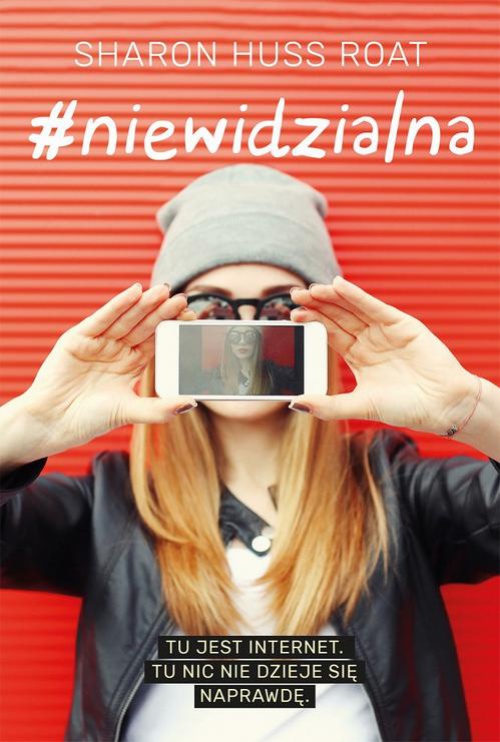 The cover of the book titled: Niewidzialna